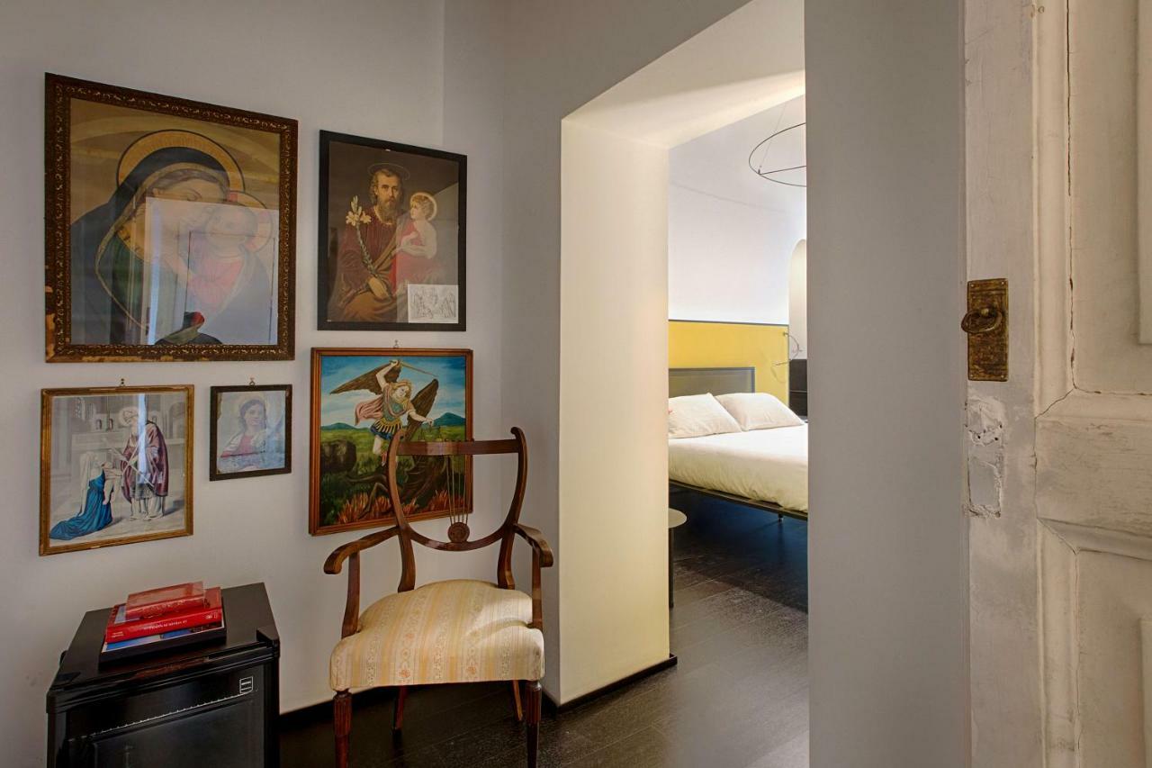 Tutt 'e Sant Luxury Rooms Naples Extérieur photo